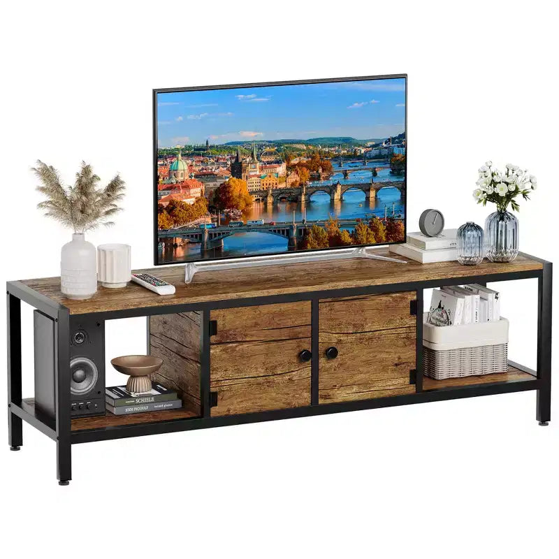 Meuble TV pour téléviseur jusqu'à 65 pouces, grande console TV avec 2 espaces de rangement fermés et compartiments ouverts, meuble de divertissement en bois avec pieds