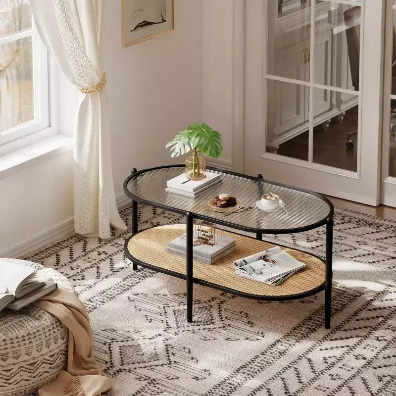 Table basse, table d'appoint ovale en verre ondulé, étagère de rangement en rotin, cadre métallique à 2 niveaux, table d'appoint de ferme pour petit espace de salon