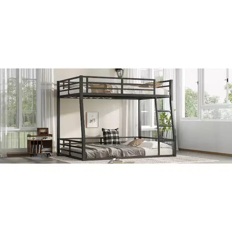 Lit superposé en métal Full XL sur Queen pour adultes et adolescents, cadre robuste peu encombrant, garde-corps, silencieux, pas de sommier, noir
